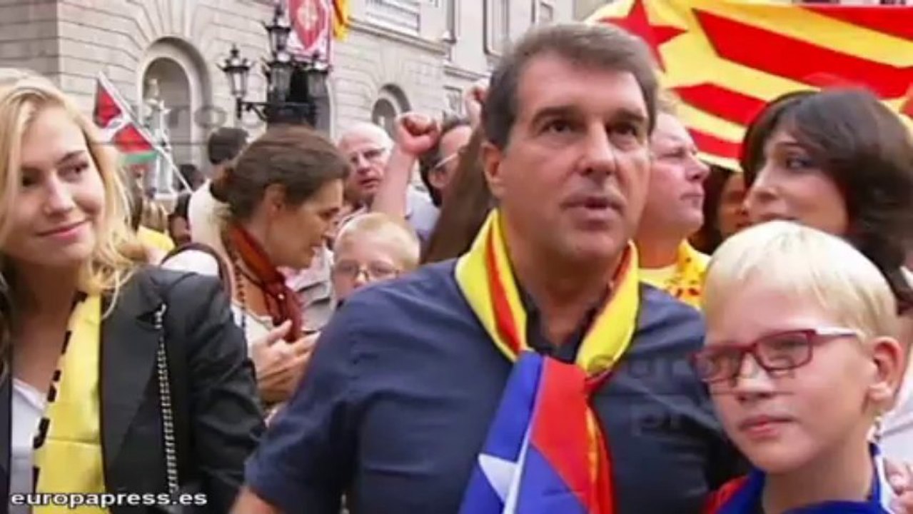 Cientos de miles de catalanes piden la independencia