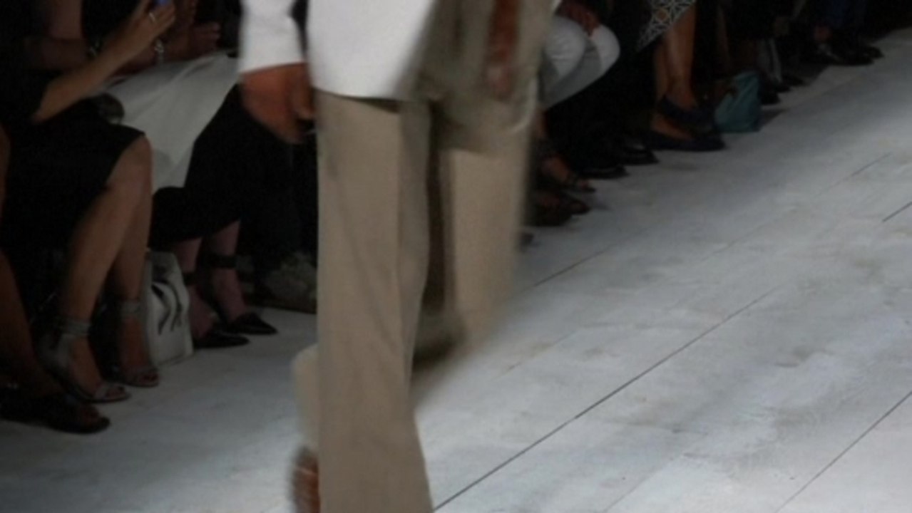 Michael Kors flirts with spring