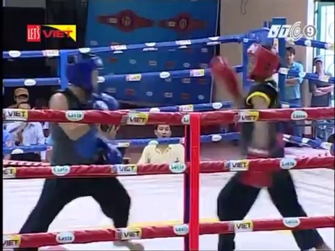 Giải võ cổ truyền - Trận 1: Võ sĩ Kơ Să Ha Phi (Lâm Đồng) - Võ sĩ Đặng Trần Anh Tuấn (Bình Định)