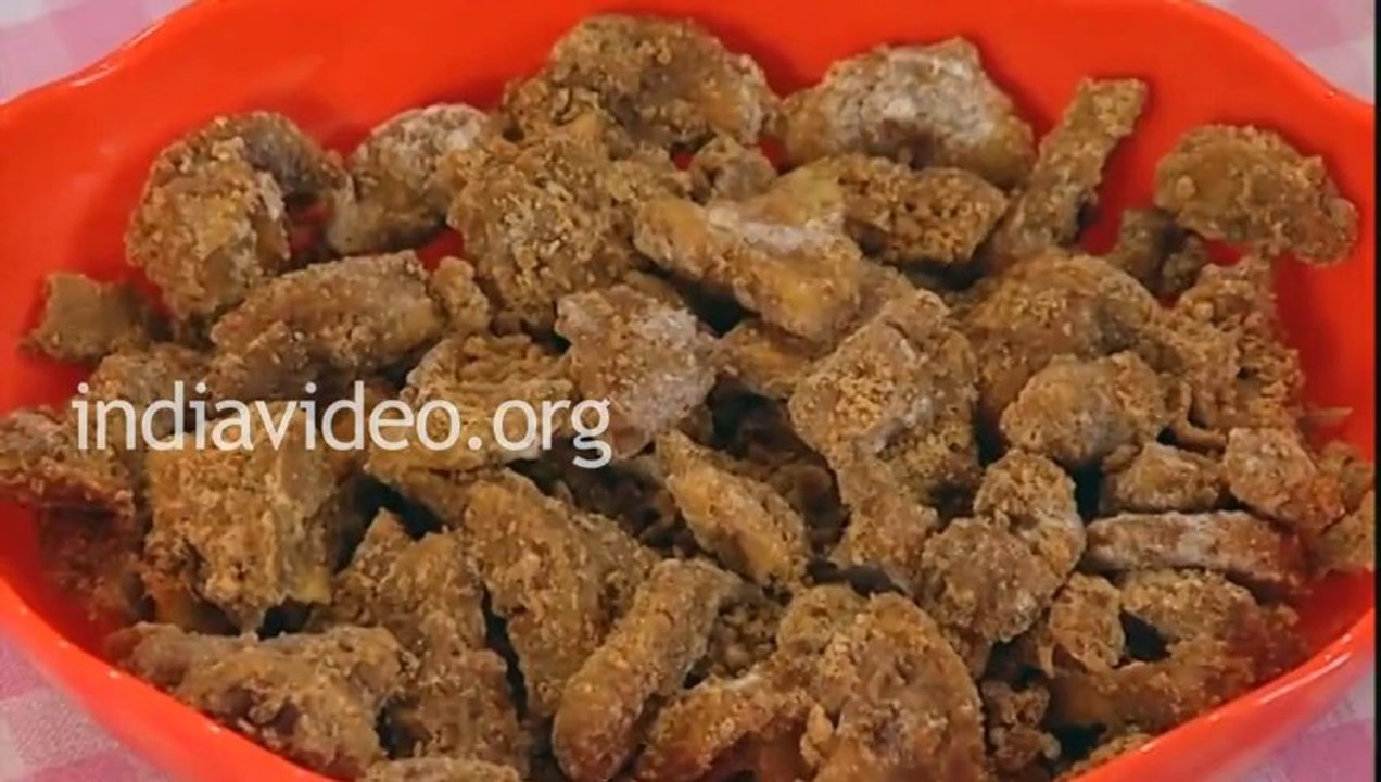How to make Sarkara Upperi - Easy Onasadya Recipe