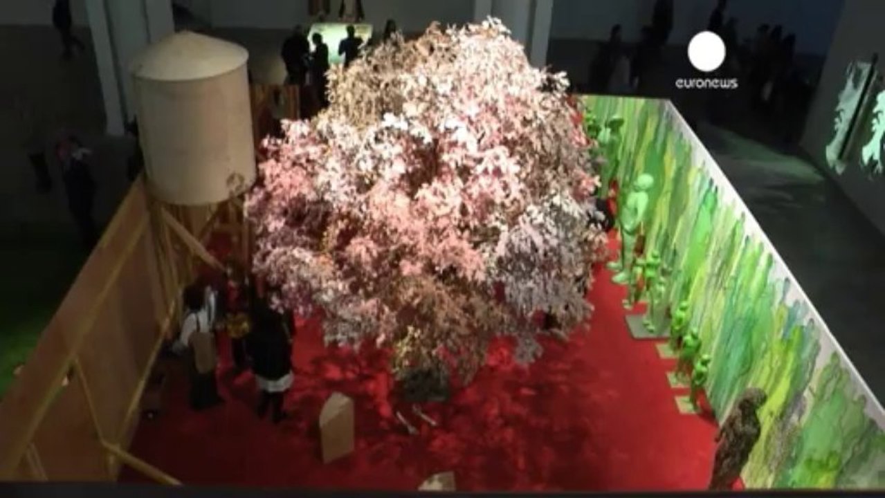 Apre la XII Biennale d'Arte Contemporanea di Lione