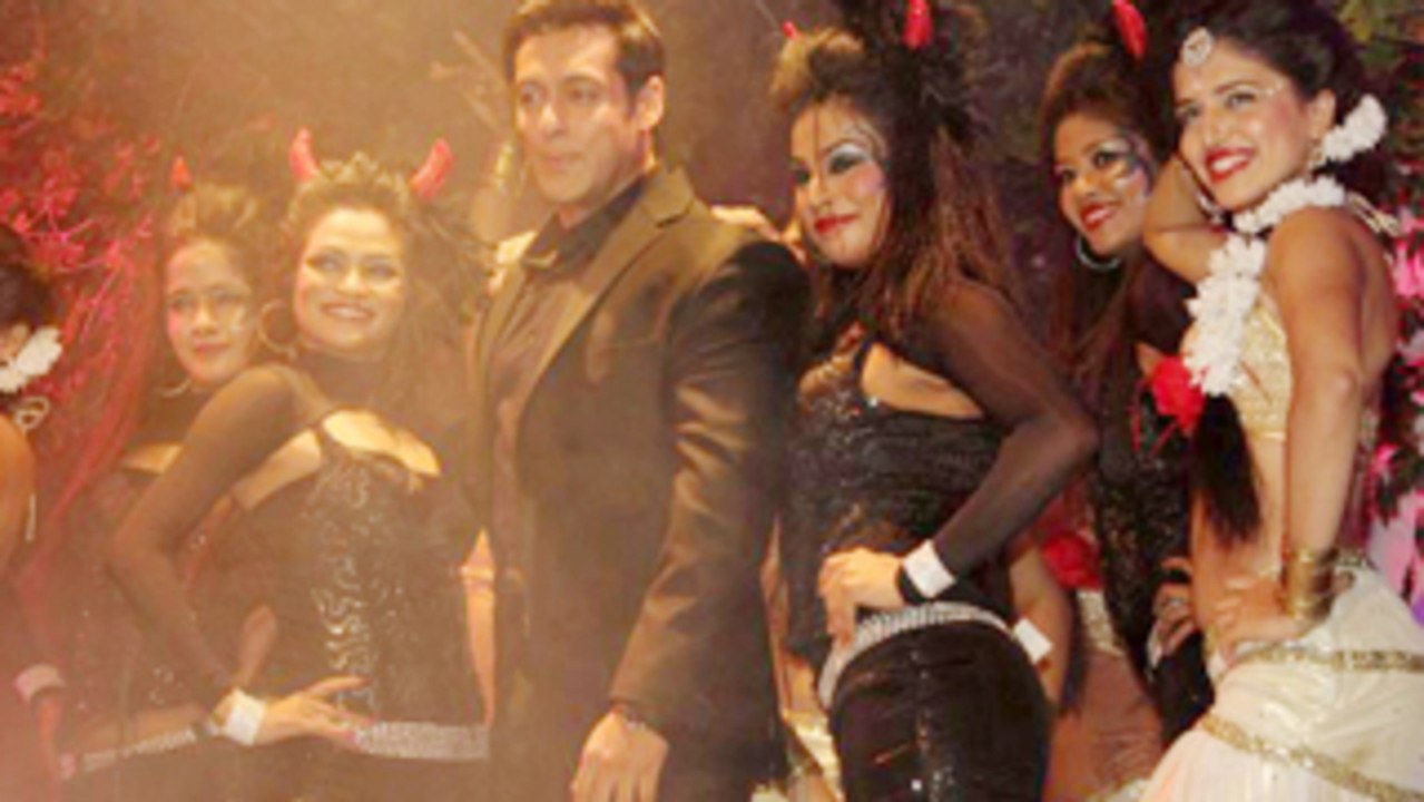 Salman Khan Launches Bigg Boss 7 !