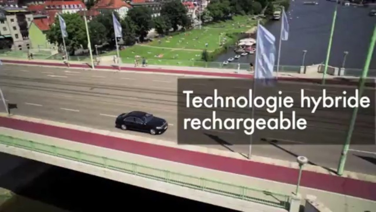 Mercedes-Benz Classe S 500 hybride rechargeable en vidéo - 2013