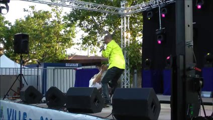 Francky Vincent "Viens Dans Mon Duplex" (Miramas le 21 Juin 2012)