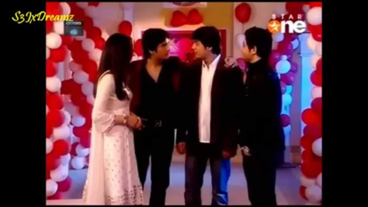 MoNaya n Valentine search
