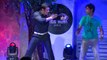 Salman Copies Shahrukh - Salman Dances With Journalist On Stage -Bigg Boss 7 Launch