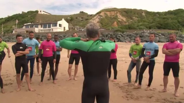 Après les blessures de guerre, l'Océan pour rebondir