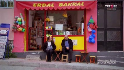 Leyla ile mecnun - iskender abi erdal bakkaldan borç isteyince koşarak kaçıyor