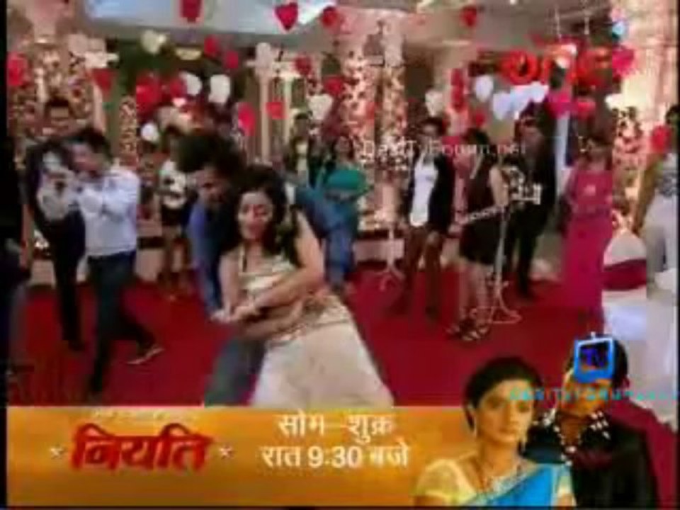 Jhilmil Sitaron Ka Aangan Hoga 12th September 2013 Video Watch