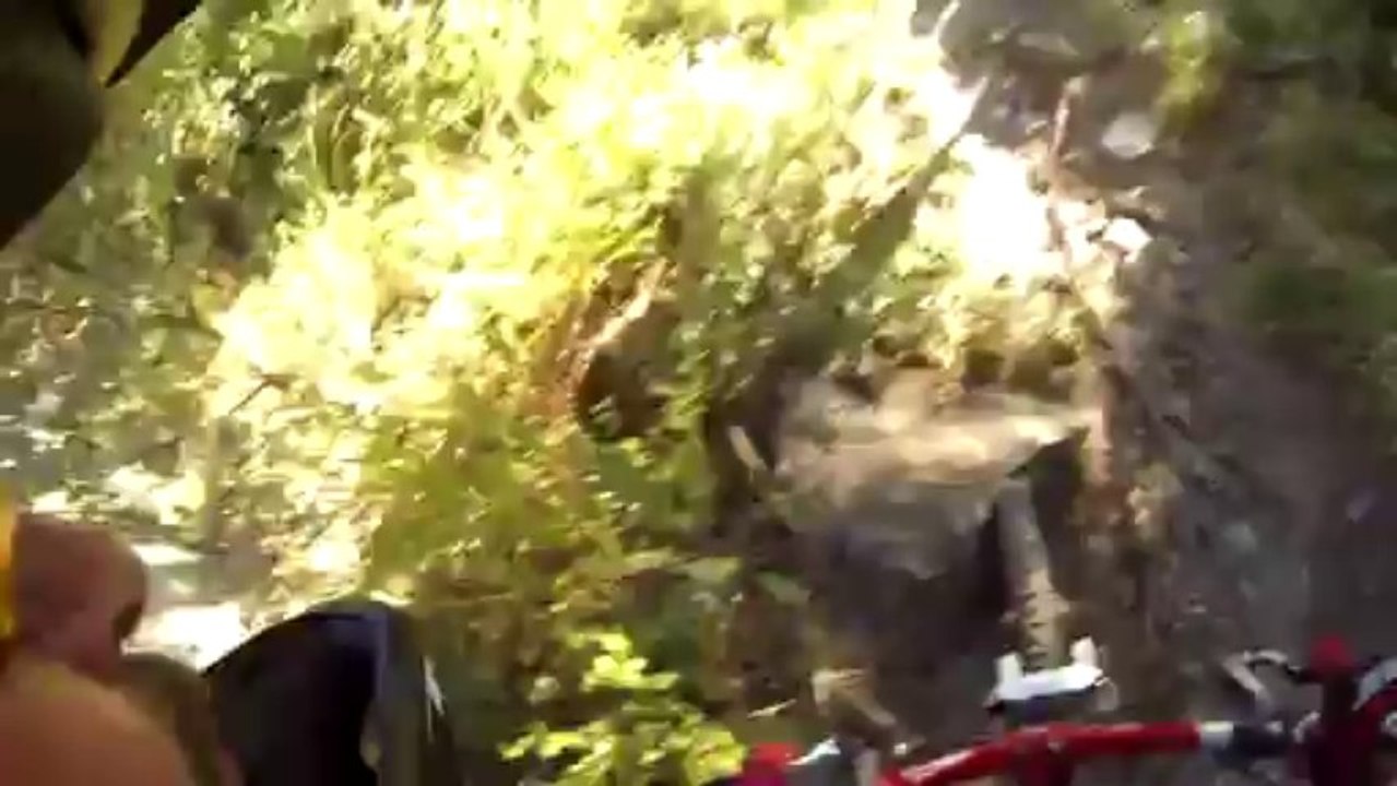 vtt var l'endurocbaron VTT au Fenouillet