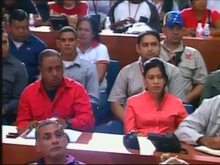 Maduro anuncia inspección de empresas de todo el país para evaluar producción