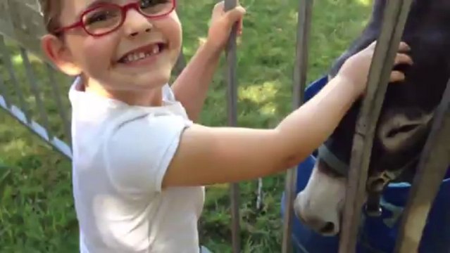 Lea au cirque Pinder avec un Âne juillet 2013