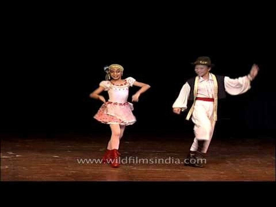 A skillful performance by Armenian Kids