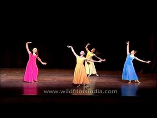 Colourful performance by Armenian women's troupe