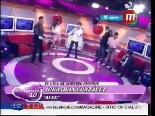 Jonathan González cantó en el Chimentero 3.0 "Mi Ex"
