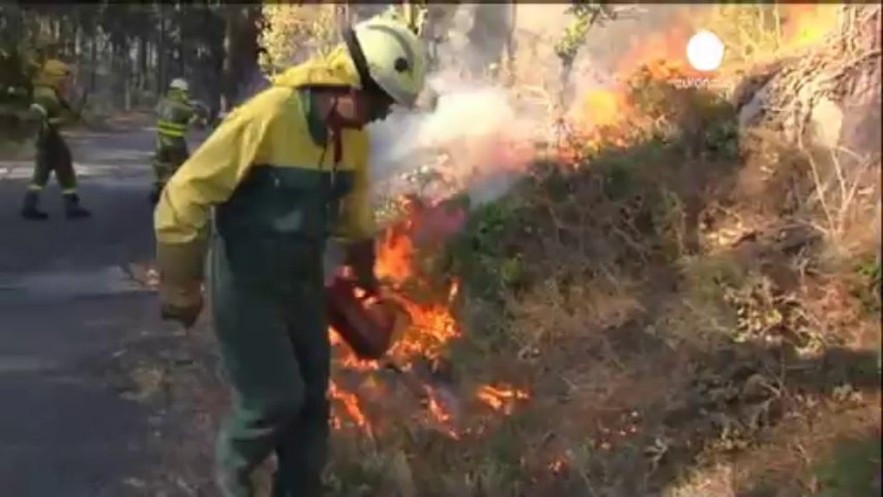 Forest fires continue to flare up in Spain