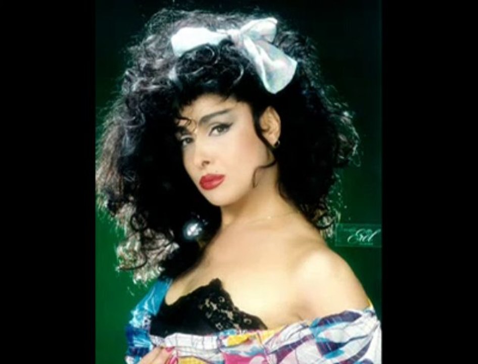 Meral Sezgin - Çakıl Taşları (Kumdaki Çakıl Gibi)