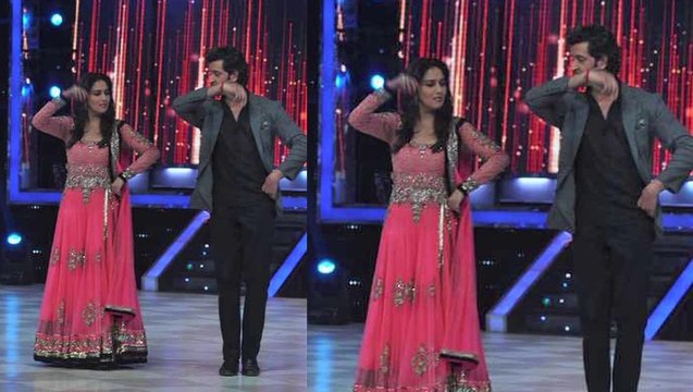 Hrithik Roshan Dances With Madhuri Dixit - Jhalak Dikhhla Jaa 6 Finale