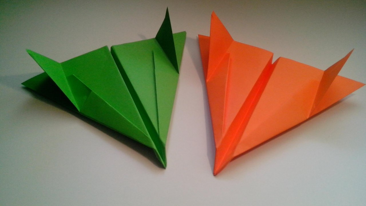 Como hacer un avion de papel bombardero (sencillo)