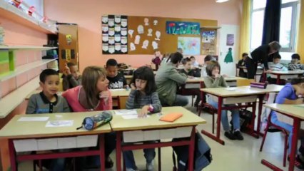 Expérimentation du dispositif "plus de maîtres que de classes"