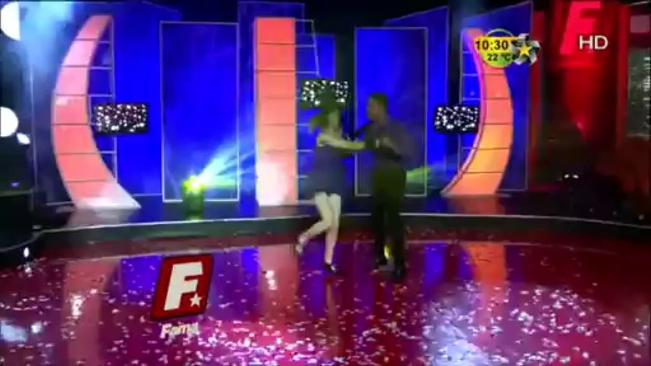 Marina Sotelo baila en Premios Fama