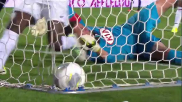 But Blaise MATUIDI (30ème) - Girondins de Bordeaux - Paris Saint-Germain (0-2) - 2013/2014