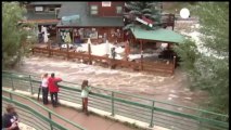 Maltempo: Colorado sott'acqua, cinque morti e centinaia...