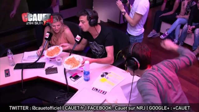 Jérémy et Gueguette s'enfilent une assiette de pâtes bolo en 1min ! - C'Cauet sur NRJ
