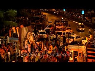 Choked roads but free flowing devotion: Mumbai Ganpati festival