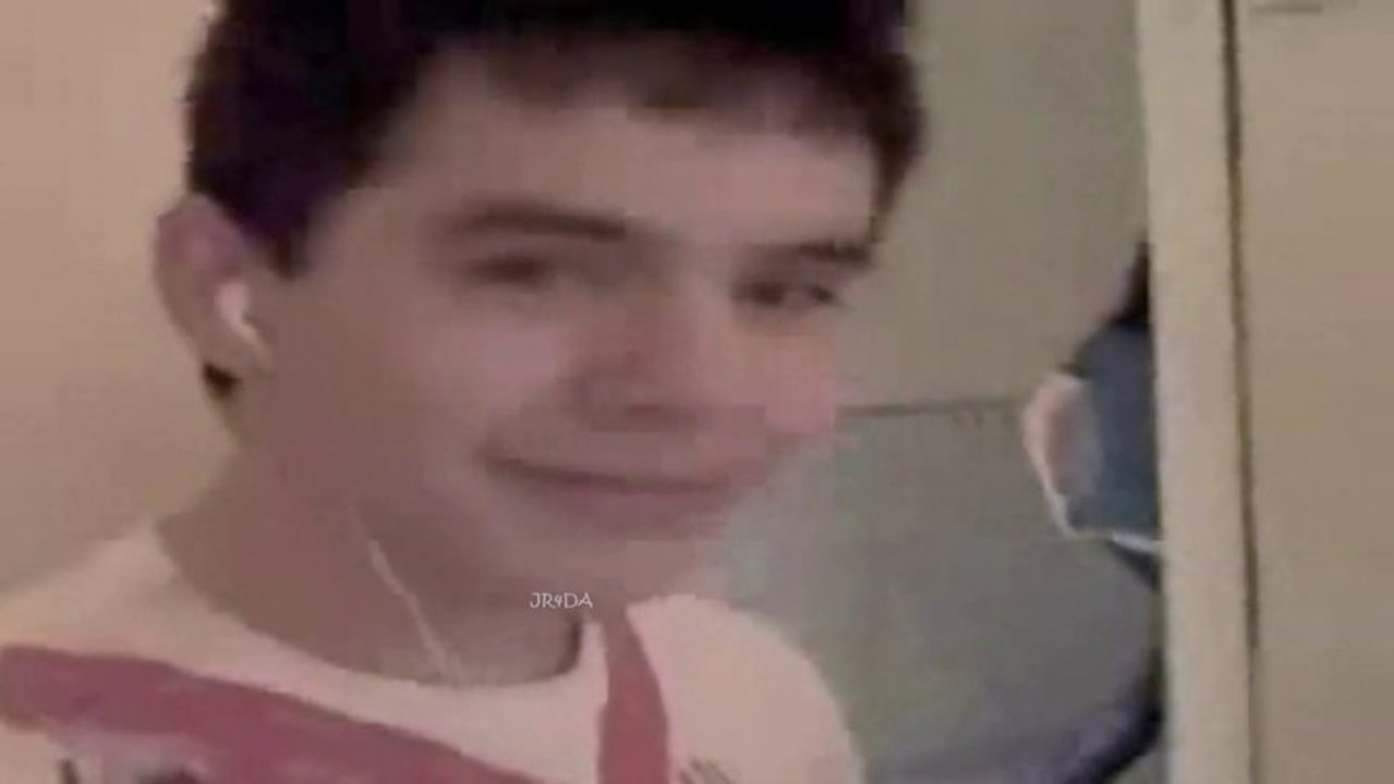 03-06a David Archuleta In-Studio w/' Top 9 - IT'S TRICKY BTS
