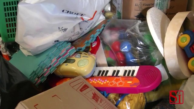 Napoli - Scuola invasa dai topi, cancellata la storia del 12esimo circolo -1- (13.09.13)