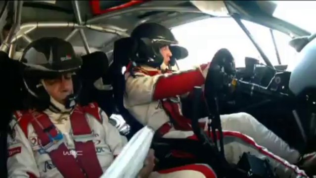 WRC Australia - Ogier sigue líder