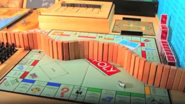 Hâte-toi lentement: le Monopoly palestinien