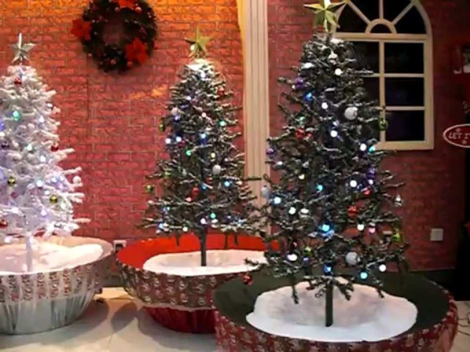 Snowing Christmas Tree - black green red white silver flower pot base with Beautiful Green patterned skirt - 2013