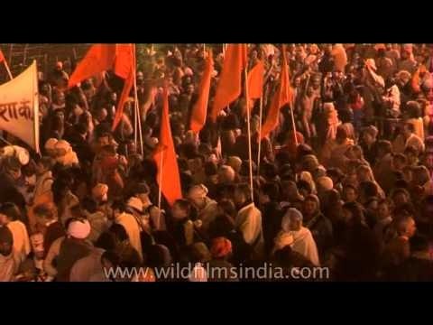 Devotees throng at India´s Kumbh Mela festival