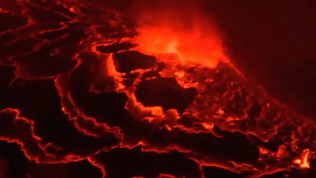 Congo - Le Nyiragongo : un stratovolcan des montagnes des Virunga