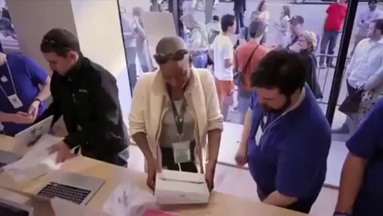 Bir Apple Store Nasıl İnşa Ediliyor