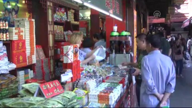 Çin'de Ay Çöreği Bayramı kutlanıyor