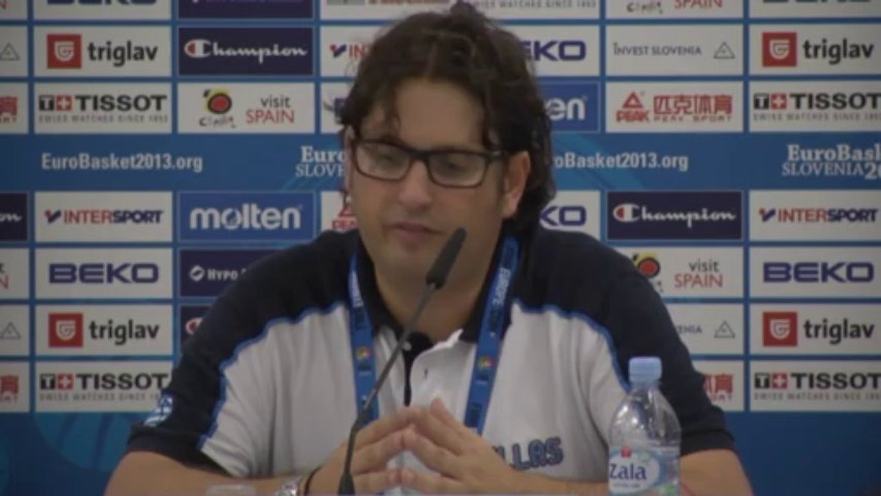 EM: Trinchieri hadert:  Zu Fehlern gezwungen