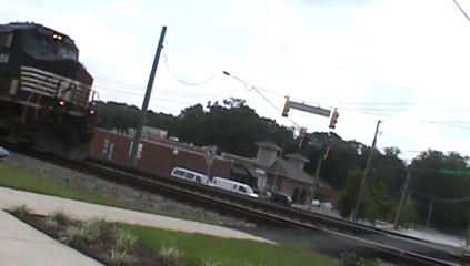 NS 174 mixed freight NB through Austell Ga.