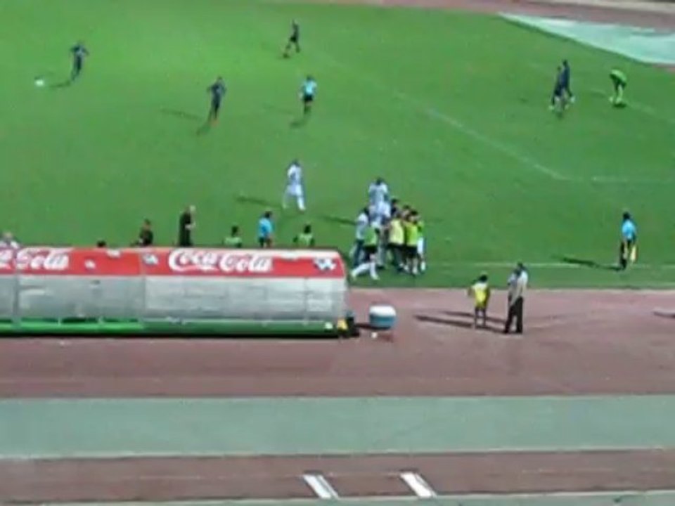 Πανηγυρισμοί για το 2-1