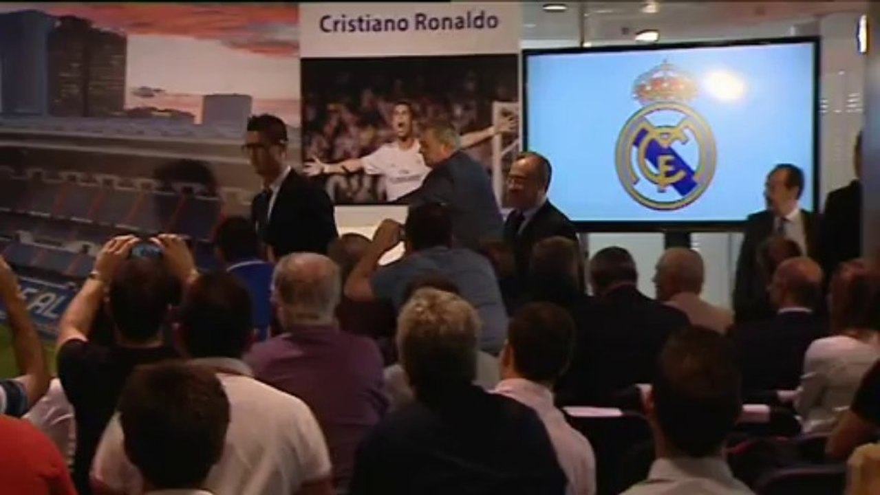 Cristiano Ronaldo renueva con el Real Madrid hasta los 33 años