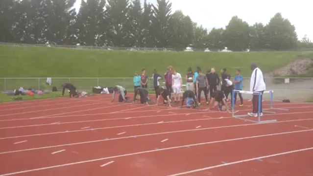 5 STAGE COMITE DE L ESSONNE START A ANGERS 2013 BLOC SORTIE DE START