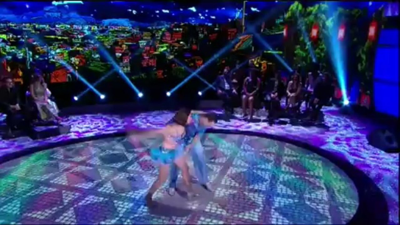 DDF 10 - Carol Castro - Samba