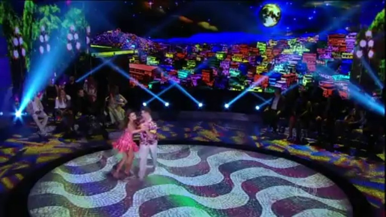 Bruna Marquezine no Samba