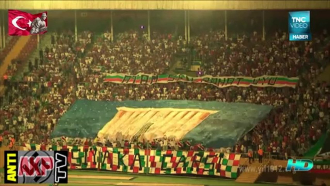 Karşıyakalı taraftarlar, Mustafa Kemal'in Askerleriyiz