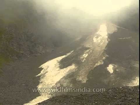 Spectacular view of trail of pilgrims of Nanda Devi Raj Jat Yatra