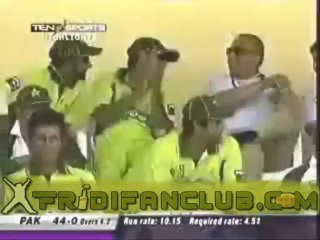 Download Video: Shahid Afridi 2nd ODI Century vs India - 2nd Fastest Century - 102 off 45 at Kanpur 2005