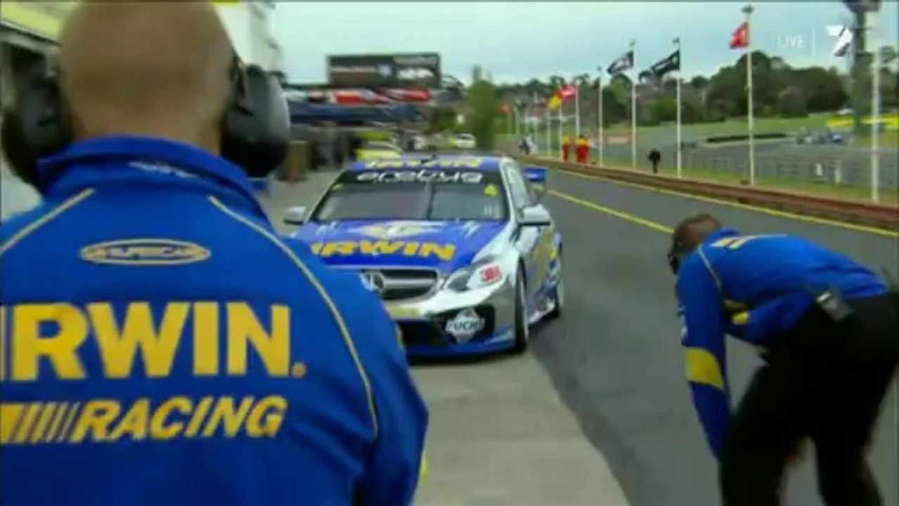 Race 28 main driver qually sprint race & V8 UTE'S..