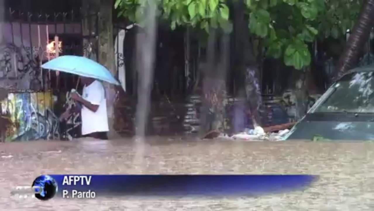 Mexique: ouragan et tempête tropicale font 20 morts